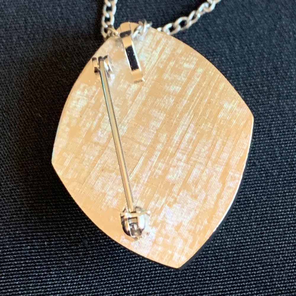 Art Deco Style Enamel Silver Tone Brooch Pendant - Picture 7 of 8